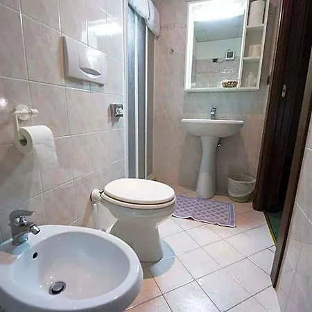 Отель Beau Site Брюссон